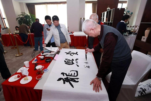 图片4_副本.jpg