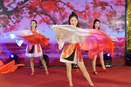 微信图片_20190128114216_副本.jpg