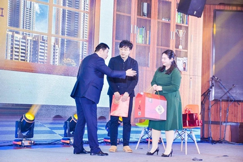 微信图片_20190211152527_副本.jpg