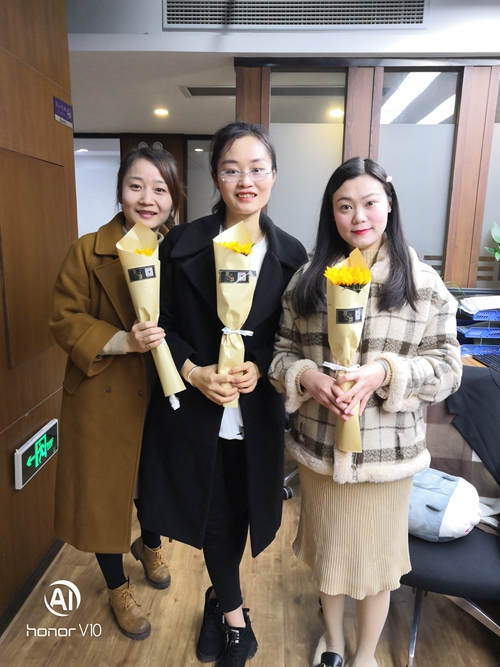 微信图片_20190311095422_副本.jpg