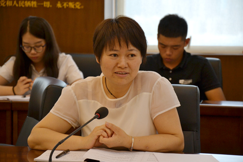 3、公司副总经理刘晗芳在会上强调“学习强国”平台的重要意义。_副本.jpg