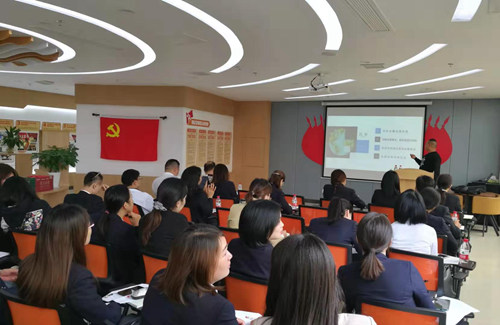 微信图片_20191025094056_副本.jpg