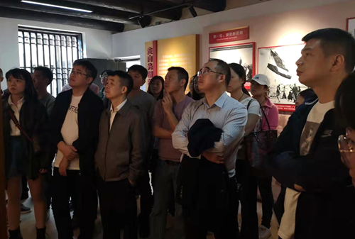 微信图片_20191118182105_副本.png