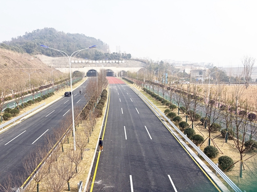 13d6f8324cc136f2b737eb564401f45_副本.jpg