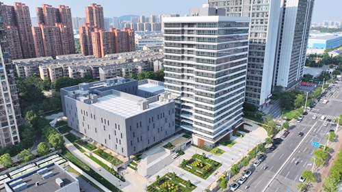 城市文化新地标——麓谷·领创广场项目验收备案